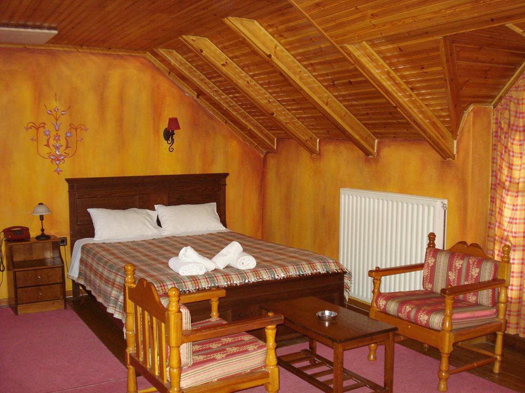 Hotel Koziakas Eláti Szoba fotó