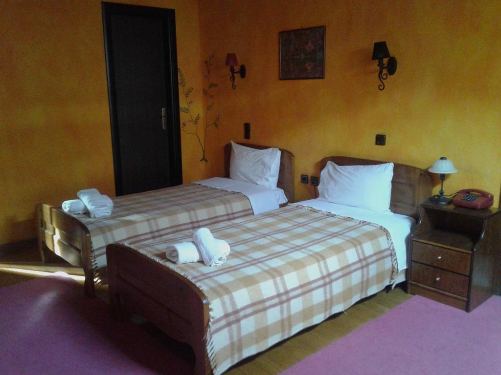 Hotel Koziakas Eláti Szoba fotó